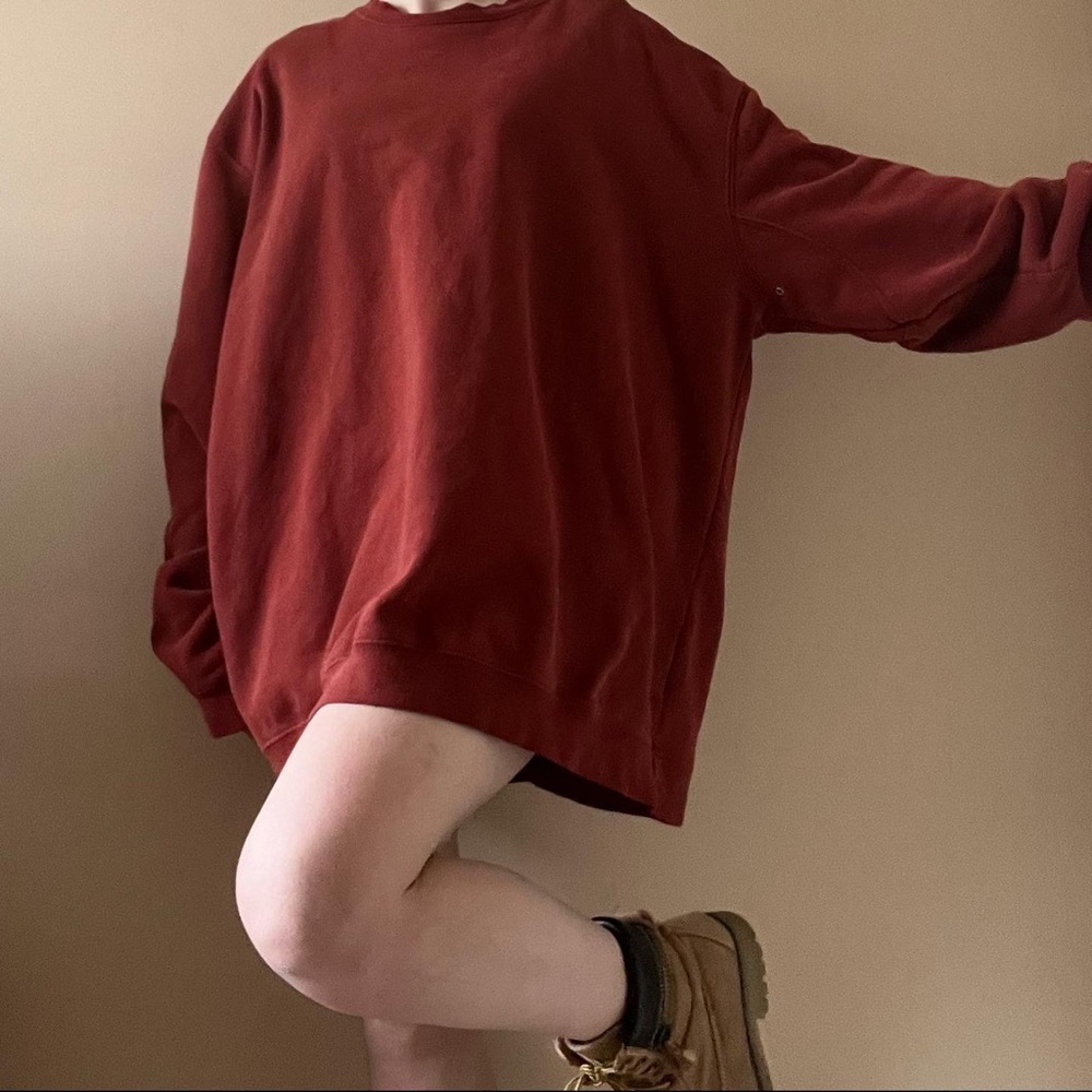 SOLD ON DEPOP: Croft + Barrow Rust oversized crewneck sweatshirt